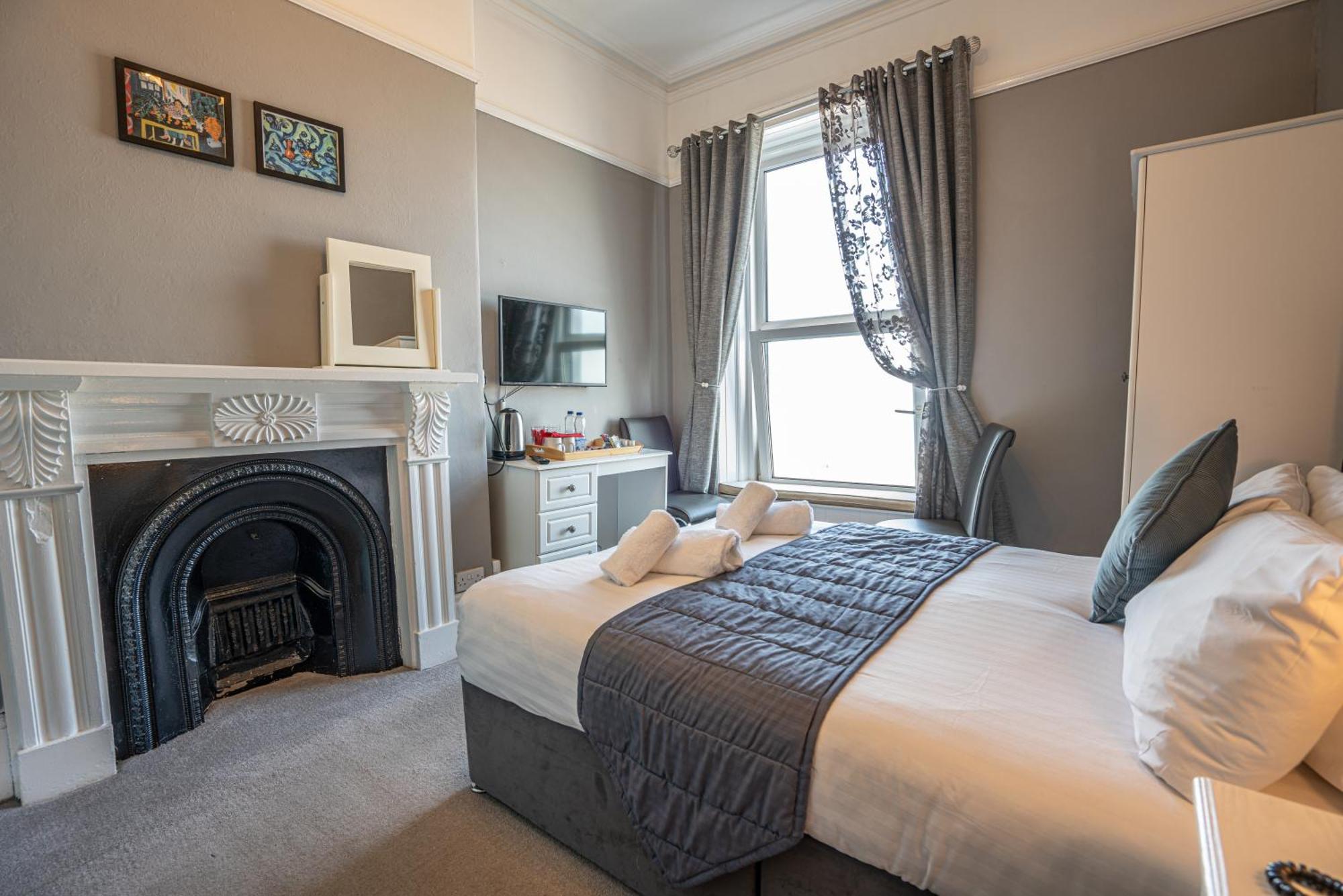 The Central Hotel Llandudno Buitenkant foto