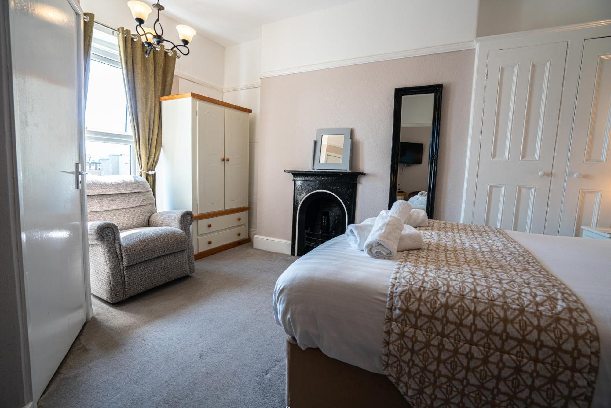 The Central Hotel Llandudno Buitenkant foto