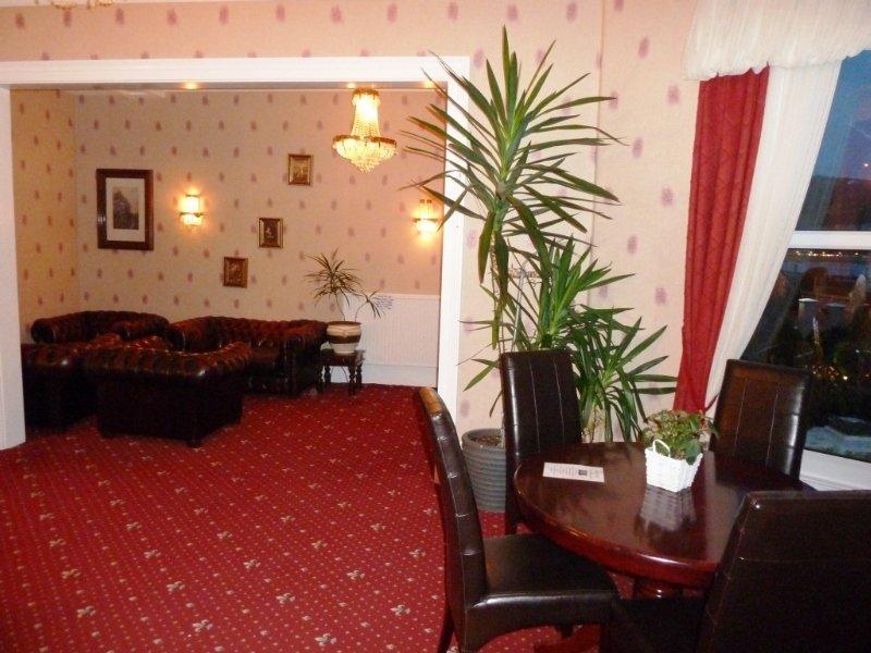 The Central Hotel Llandudno Buitenkant foto